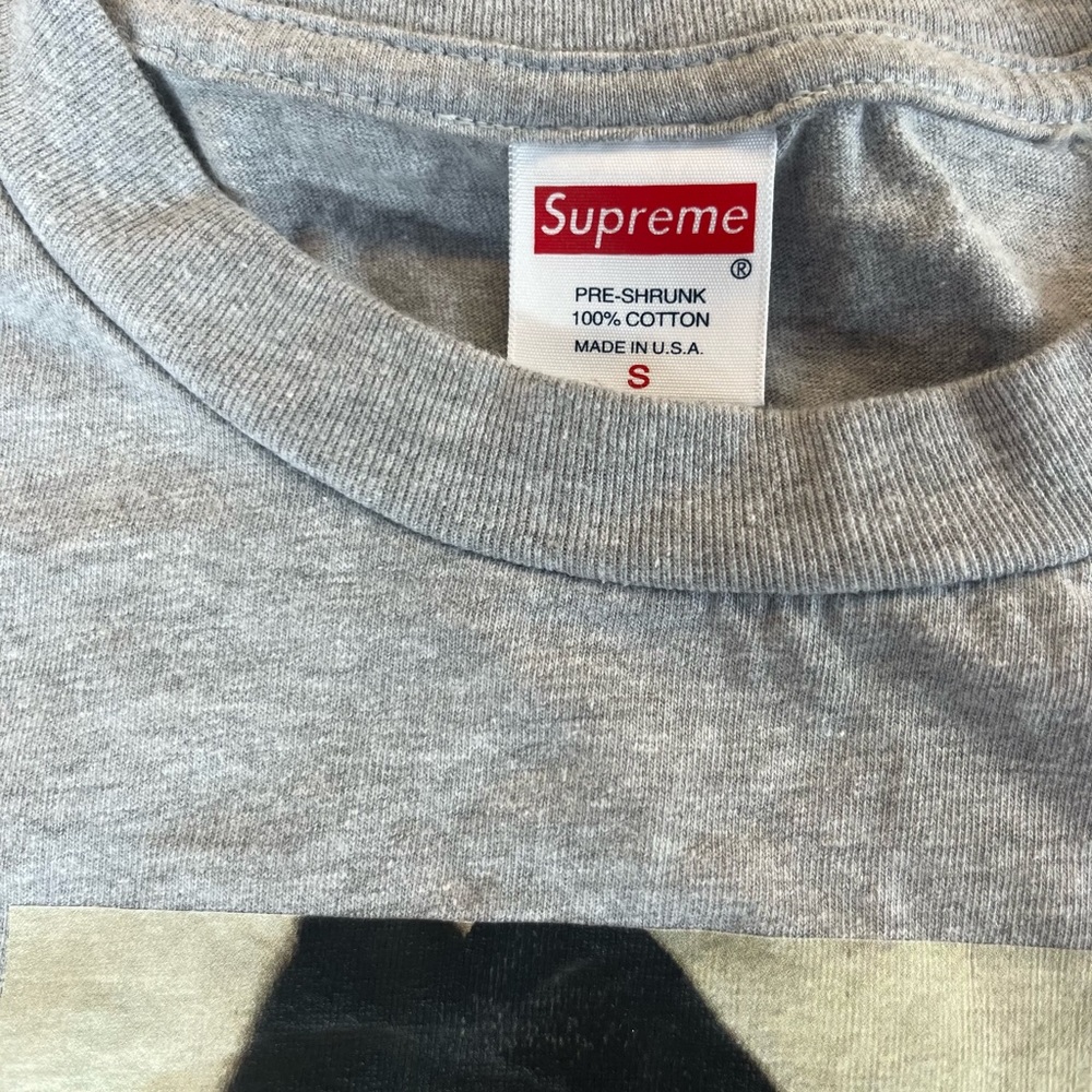 Supreme Nas Tee - Picture 3 of 4